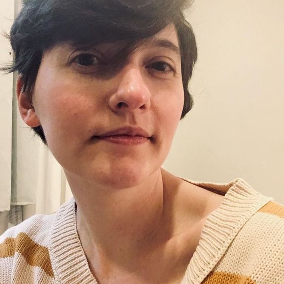 Meet your Posher, Delia - Picture 1 of 1